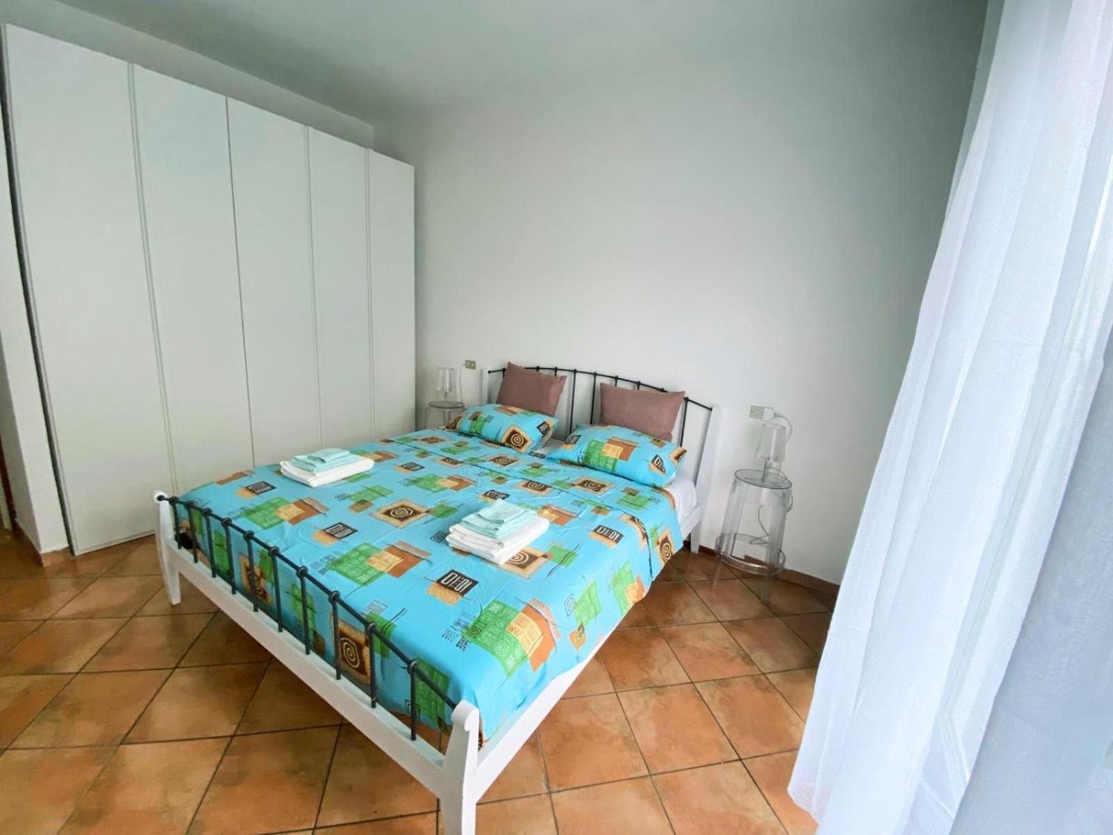 페스카테 Casa Al Lario 아파트 외부 사진